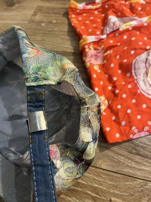 Zestaw dla dziewczynki: czapka z daszkiem, czapka w paski, chustka