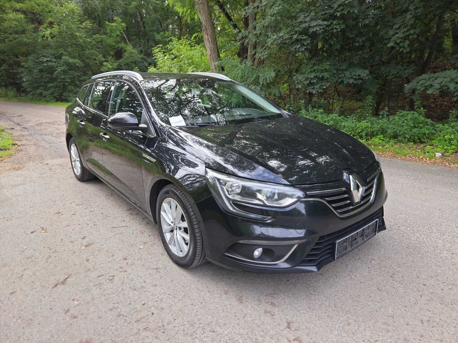 Renault Megane Grandtour 1.5 dCi 110 km 2017 rok kombi bezwypadkowy