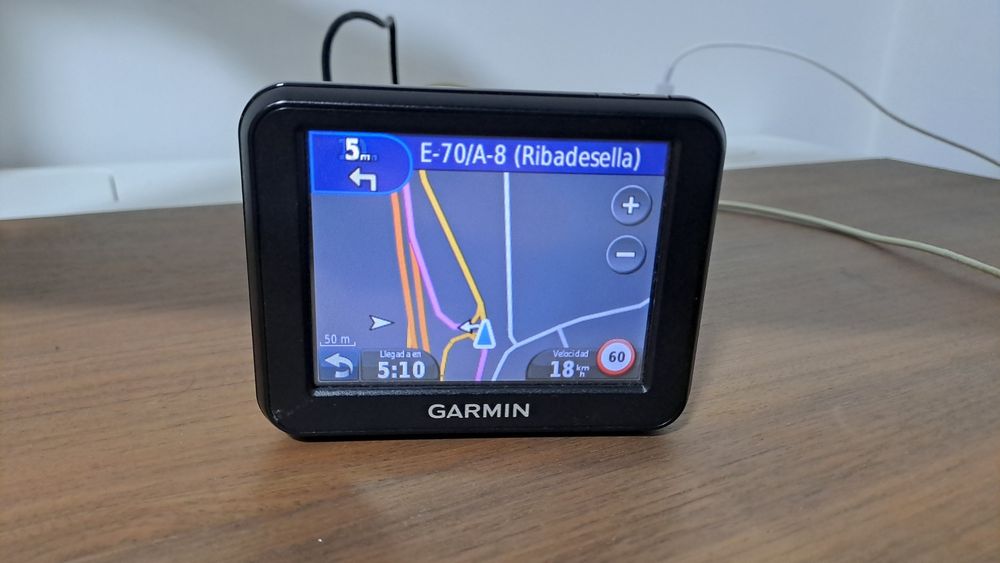 GPS Garmin Nuvi 30 em excelente estado