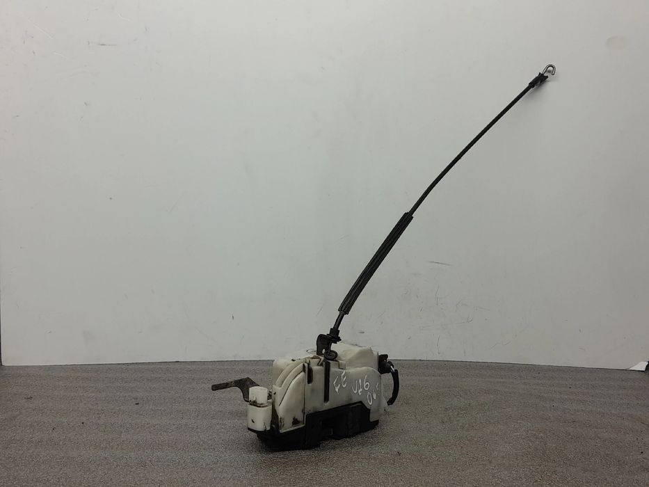Fechadura / fecho porta frente esquerdo SEAT Ibiza II (6K1)