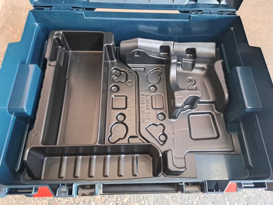 Вкладка в кейс бош. Bosch l-box 136. Чемодан. Ящик.