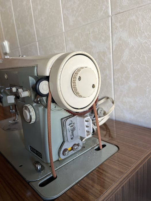 Máquina Costura Oliva 515