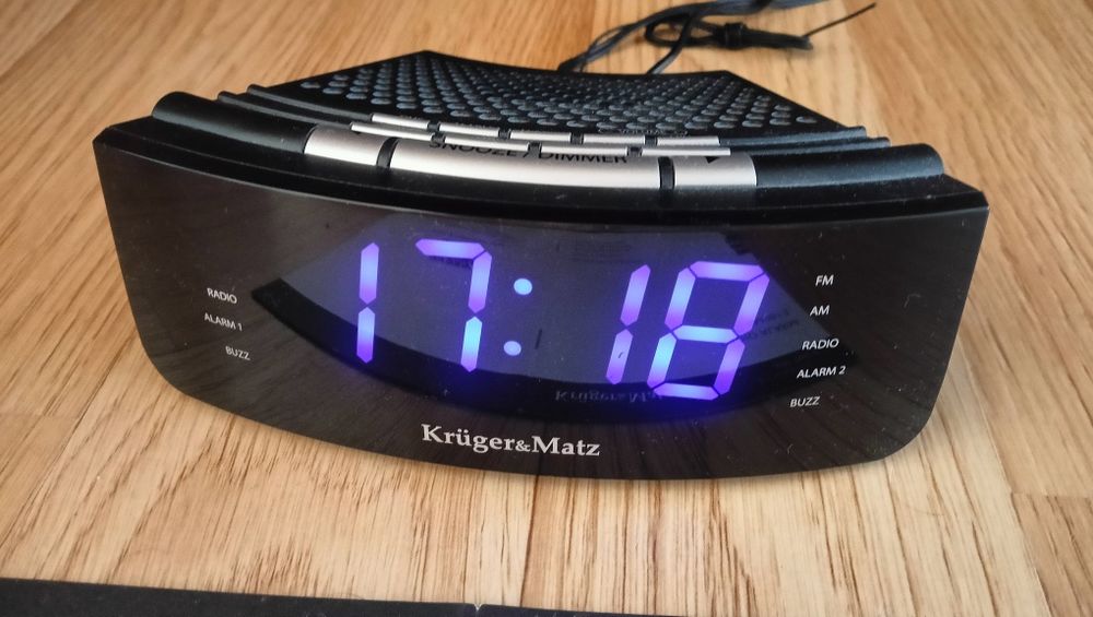 Radio budzik Kruger & Matz