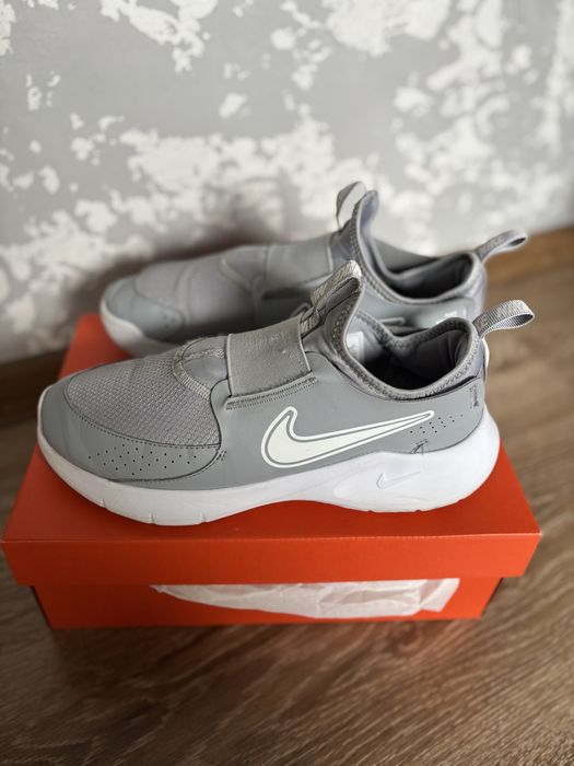 Кросівки Nike 40 розмір