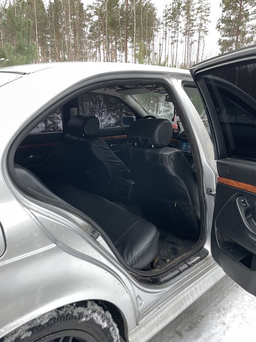 Продам BMW 520 (e39 )