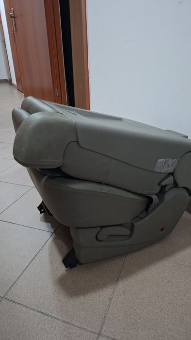 Fotel reanault espace drugi trzeci rząd skóra pełna