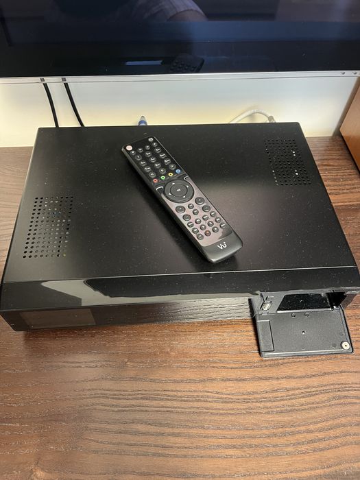 Супутниковий HD ресивер VU+ DUO2