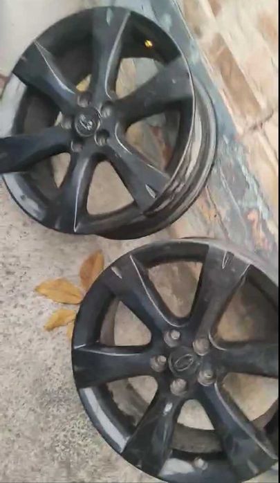 Комплект чорних литих дисків R17 PCD 5х100 J7 ET 55 DIA 56.1