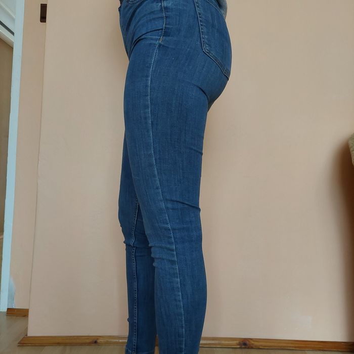 Spodnie skinny Bershka