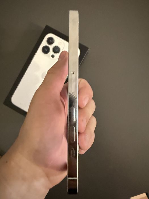 Продам iphone 13 pro 128gb