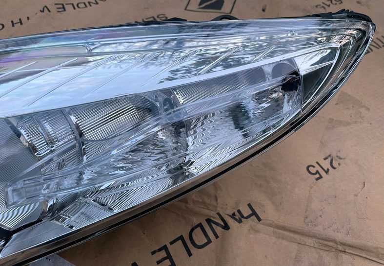 otica frontal ESQ renault megane III . fase 1 + 2