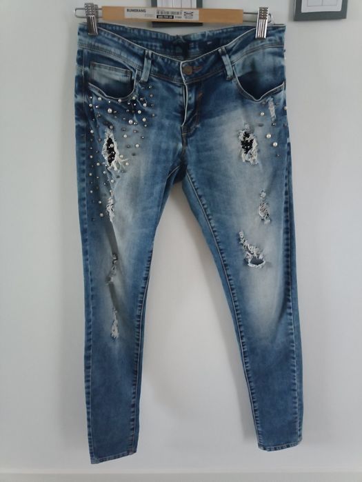 Jeansy Reserved r. M