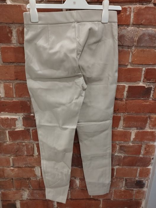 Damskie spodnie Zara