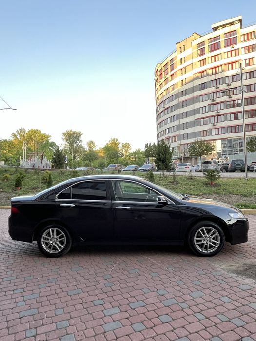 Продам Accord автомат !