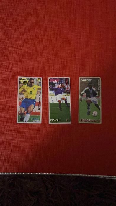 Наклейки різні футбол з жуйок, 3 штуки….