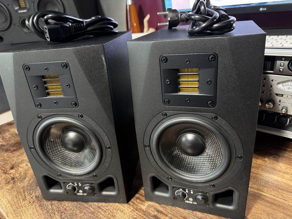 Adam Audio A5X monitory odsluchowe kolukny aktywne