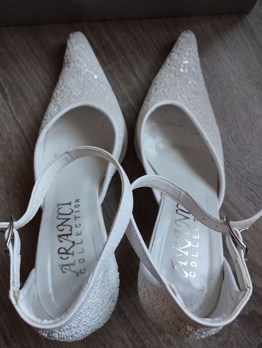 Buty ślubne na obcasie r. 35