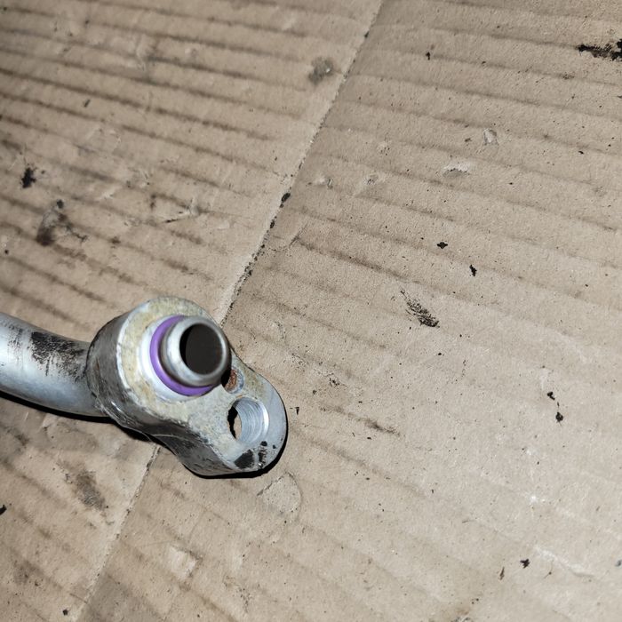 Przewód wąż klimatyzacji audi a3 8l lift vw seat skoda 1.6SR 2002r BFQ