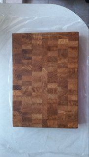 Пpодам кухонную  доску дубовую торцевую