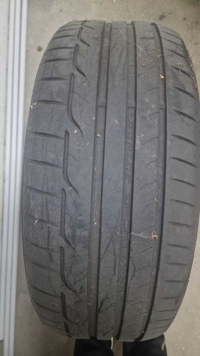PNEU 245 45 R18 poucos kms