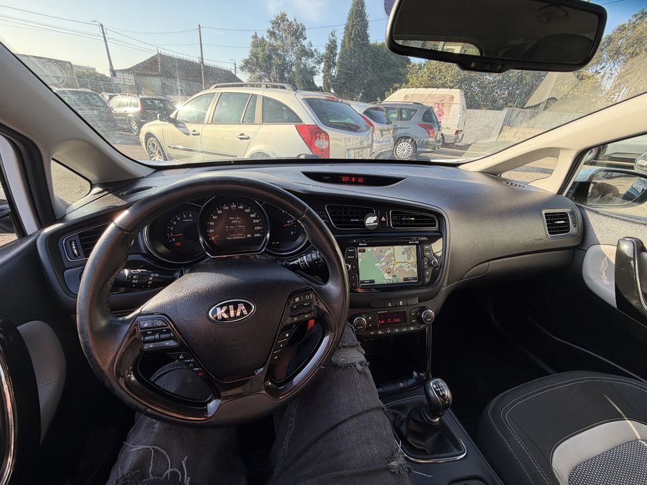 Kia Ceed SW 1.6CRDi 128CV