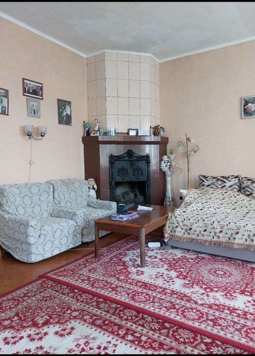 Продам гарний будинок