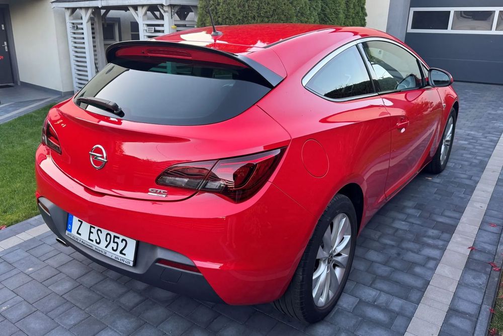 Opel Astra GTC 1.6 T Klimatronic / Opłacony