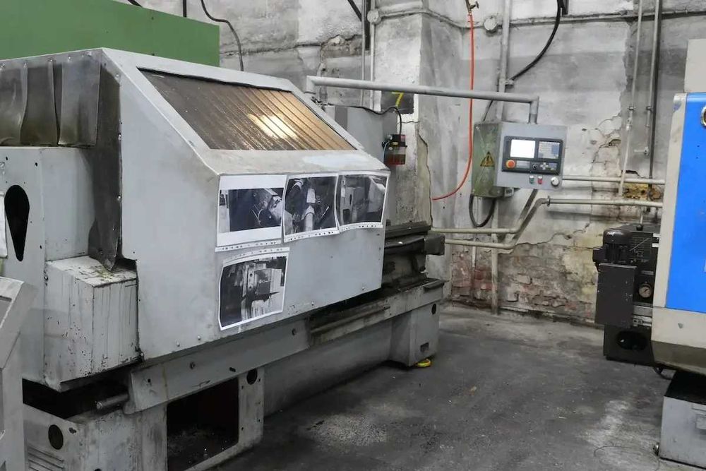 Токарний верстат з ЧПК 16А20