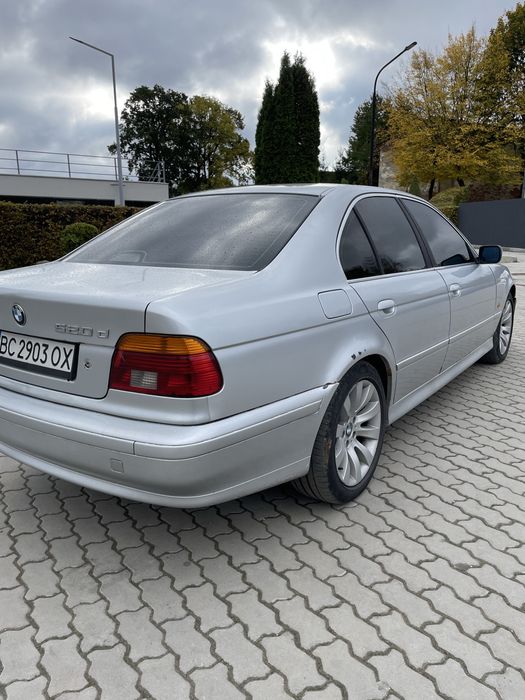 Продам BMW E39 520D