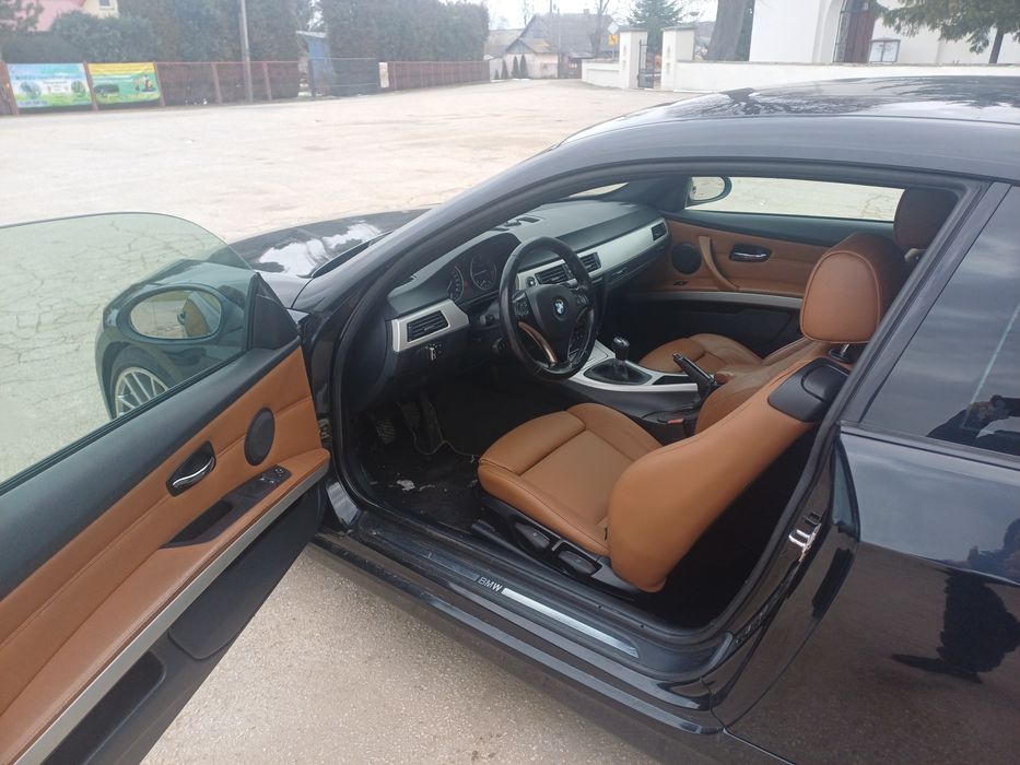 Sprzedam BMW E92 320d