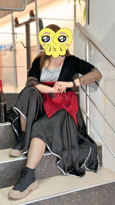 Карнавальний костюм піратки дорослий