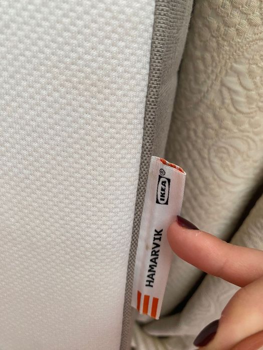 Cama, estrado e colchão