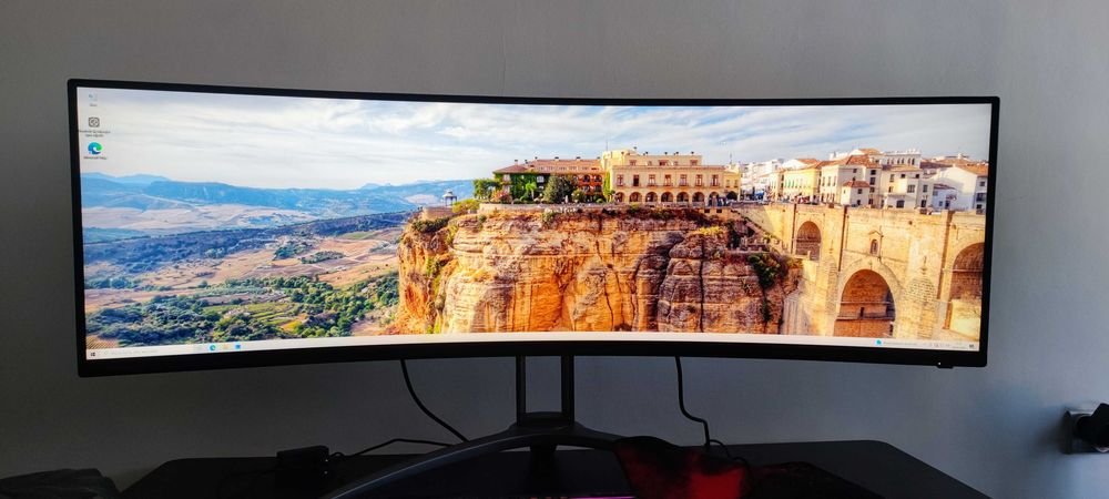 Monitor AOC 49 cali