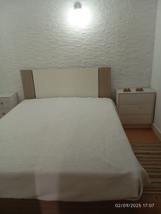 T1  Sesimbra  perto praia