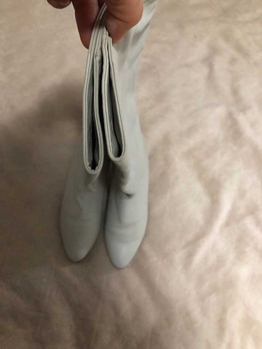 Сапоги  белые натуральная кожа фирмы GABOR