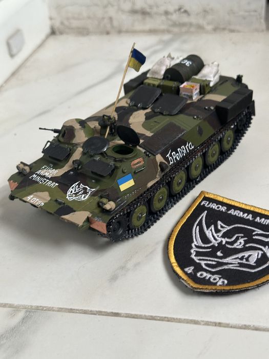 Модель МТ-LB Мотолига з танкістом