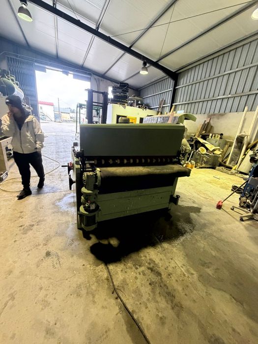 Lixadeira para lixar inoxes vibratória