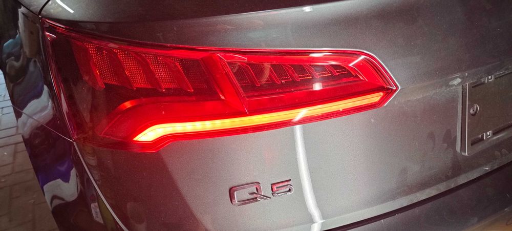 Lampy tył Audi Q5 80A po przeróbce z USA na EU pomarańczowy kierunkowskaz Alfa Romeo Jeep Dodge Ram Chrysler Audi