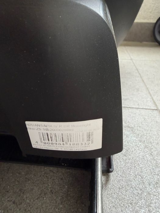 Britax Römer Advansafix IV R