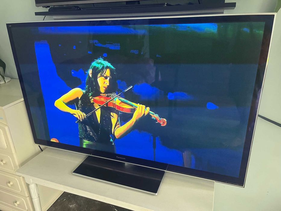 Телевізор 55 дюймів Panasonic Viera VT 50 HDTV