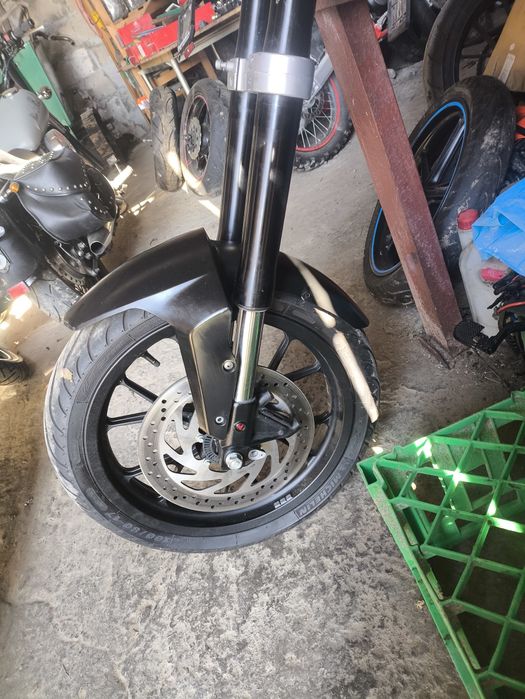 Aprilia Tuono 125 lagi półki zawieszenie