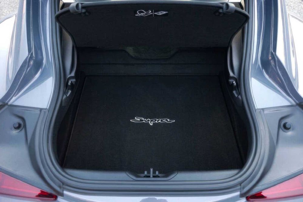 Toyota Supra      2022