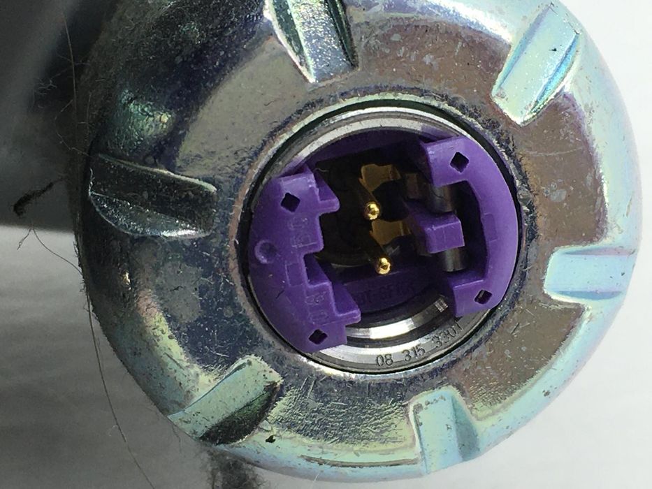 Ремінь безпеки передній правий CHEVROLET CAPTIVA 2006-2011 96852897