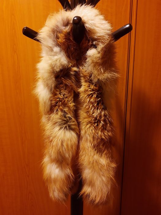 Kołnierz z lisa, naturalny