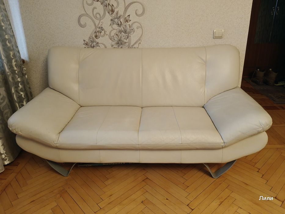 Шкіряні дивани + крісло