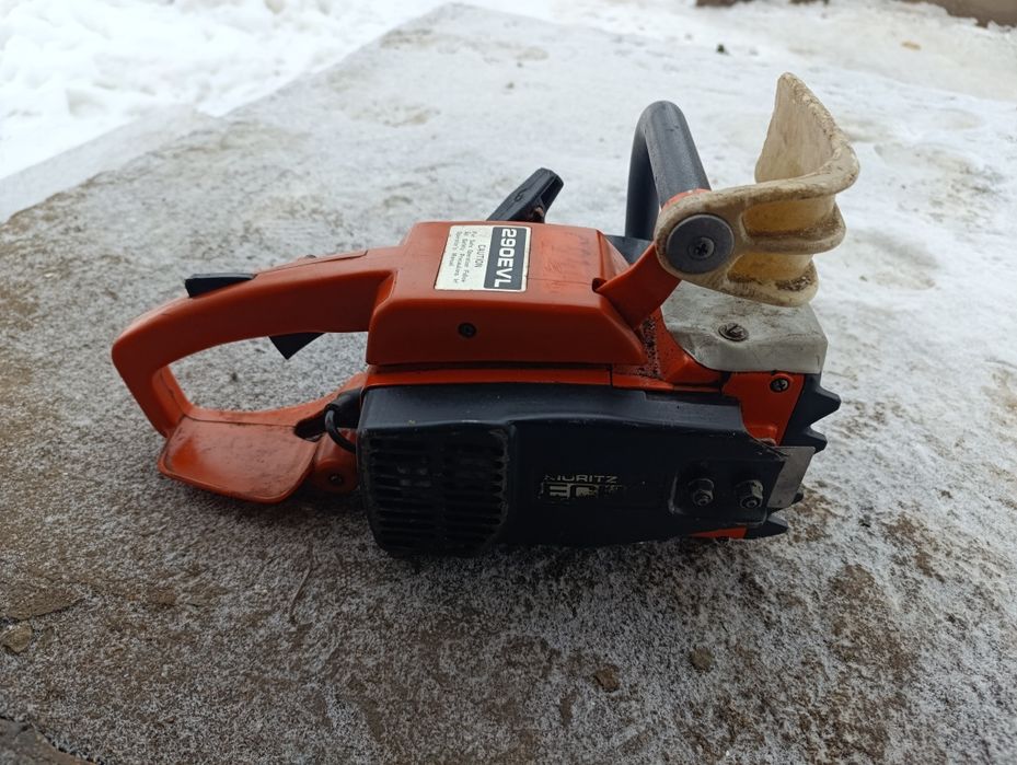 Продам старі бензо пили робочі 80х90х років