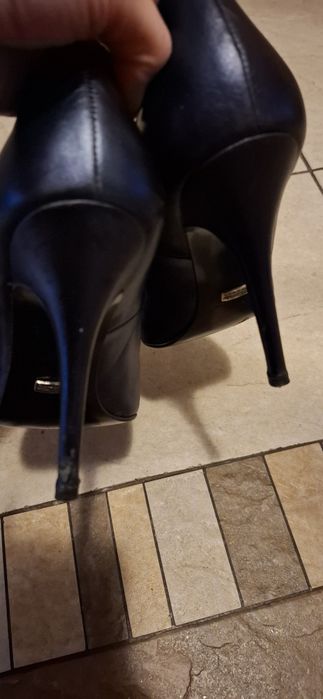 Granatowe szpilki 39 skóra naturalna buffalo