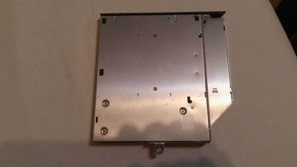 Wewnętrzny napęd DVD RW SD-R6372, Toshiba