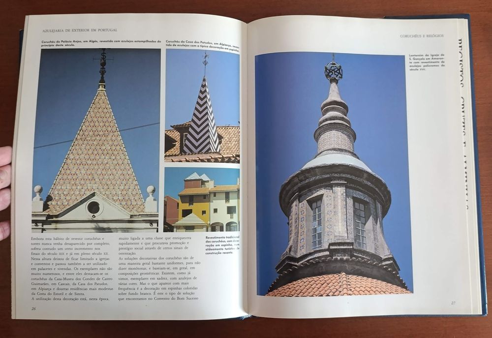Azulejaria de Exterior em Portugal - A. J. Barros Veloso