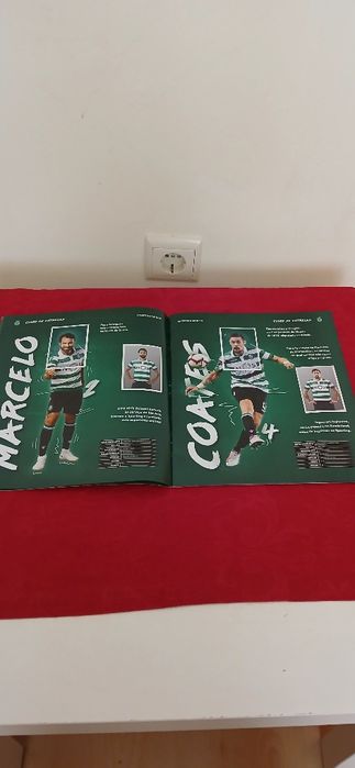 Caderneta Sporting 2018/2019, completa